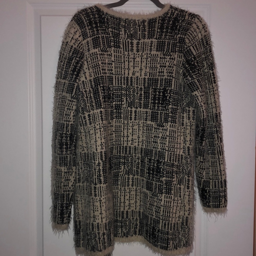 Fuzzy jacket - Picture 2 of 5